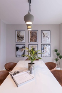 Contemporary-creative-interior-styling-Blackwood-project-by-AlenaCDesign