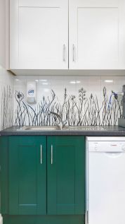Artistic-kitchenette-design-by-AlenaCDesign
