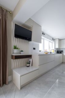 Contemporary-bespoke-kitchen-design-Athlone-Ireland-by-AlenaCDesign