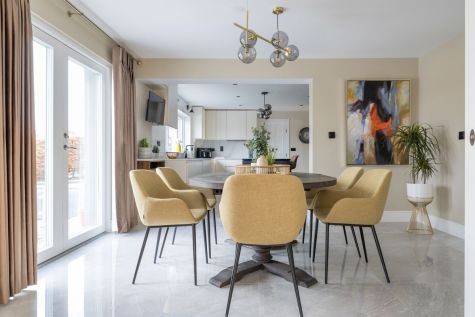 contemporary-elegant-dining-room-design-by-AlenaCDesign