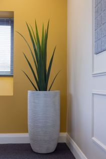 Classic-contemporary-office-design