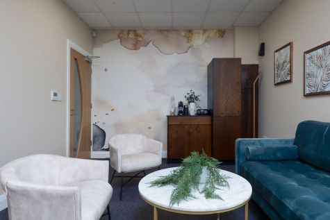 Executive-office-lounge-design-by-AlenaCDesign