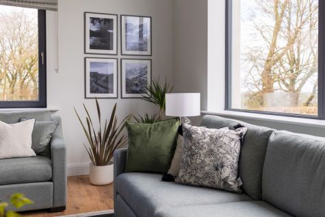 Front-sitting-room-interior-styling-by-AlenaCDesign