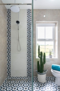 Contemporary-bathroom-design-Heath-residence-Ireland-by-AlenaCDesign