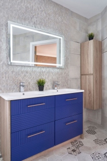 Bespoke-bathroom-furniture-by-AlenaCDesign