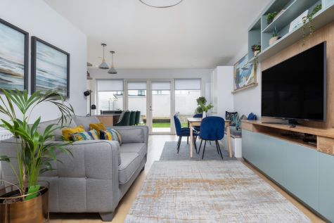 Woodward-residence-open-plan-living-area