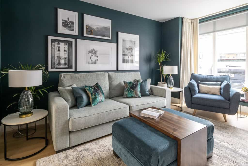 Terenure Residence Contemporary Sitting room design Dublin by AlenaCDesign Sitting room Interior design Dublin by AlenaCDesign